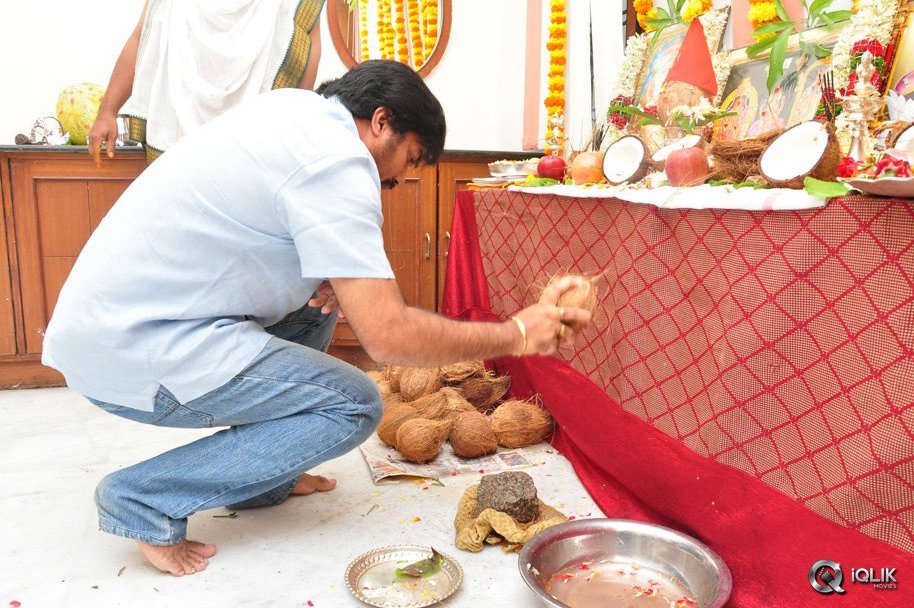 Nara-Rohith-Savithri-Movie-Opening